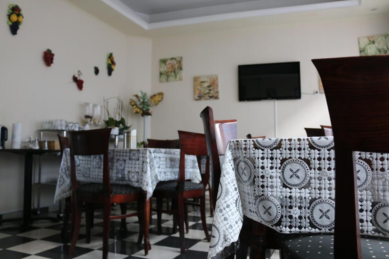 Hotel Berliner Hof Дюселдорф Екстериор снимка