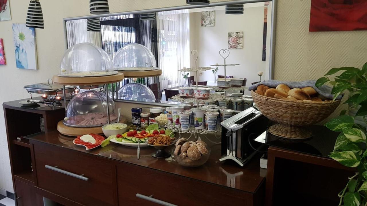 Hotel Berliner Hof Дюселдорф Екстериор снимка
